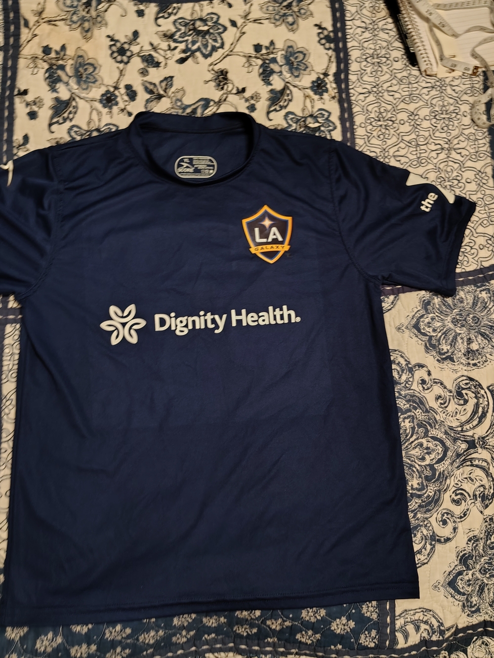 LA Galaxy Size YL Navy Blue Soccer Jersey with Gold Crest